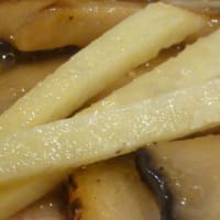 中華そばのスープに上手く生姜を組み込んだ！メリハリの有る平打ち麺！